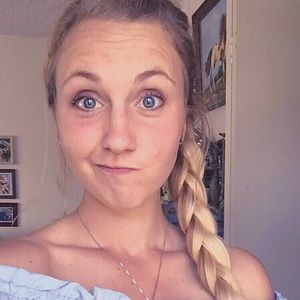 Meet your Posher, Kara